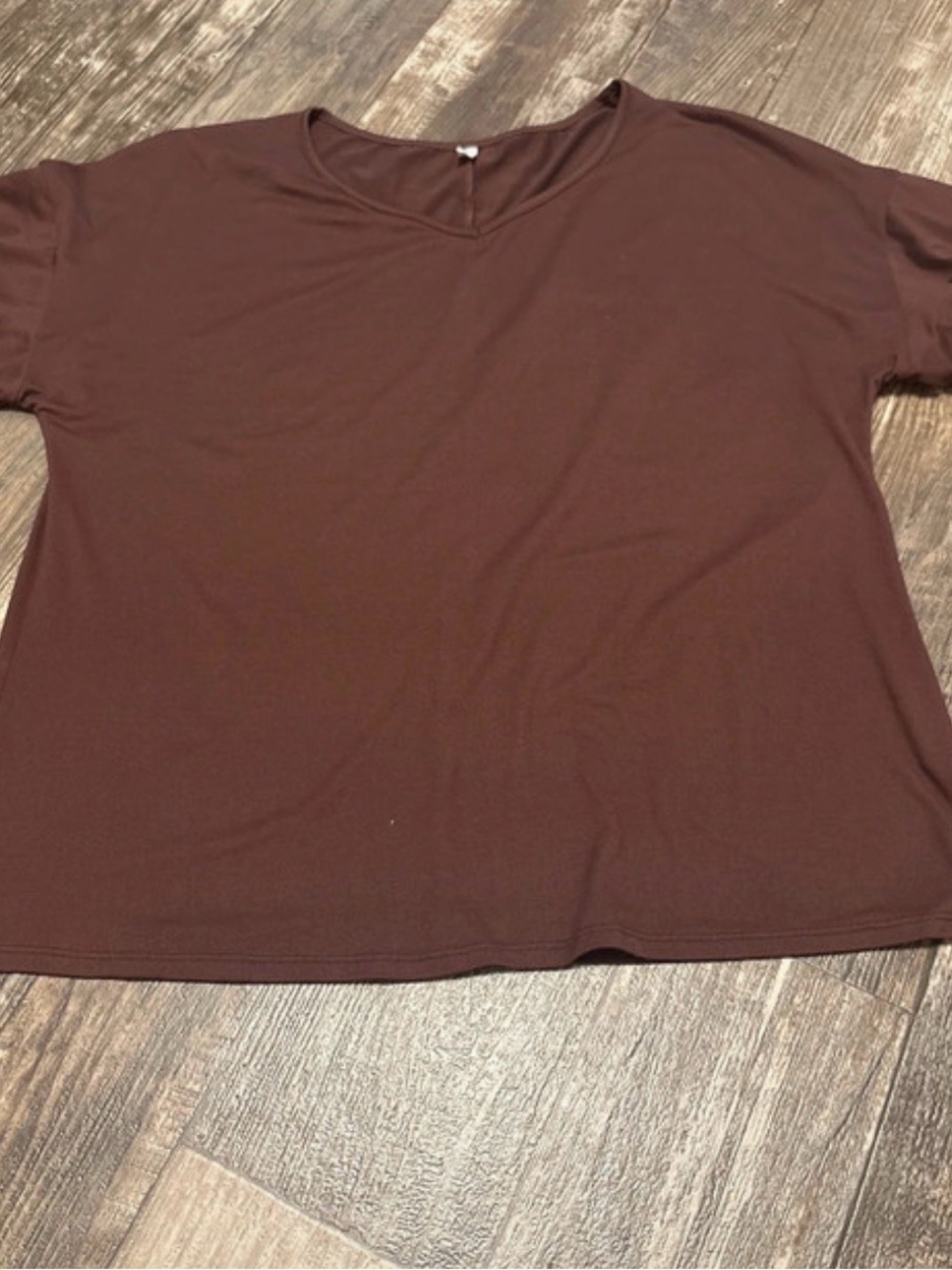 ReoRia Chocolate Brown V-Neck Short Sleeve Top
